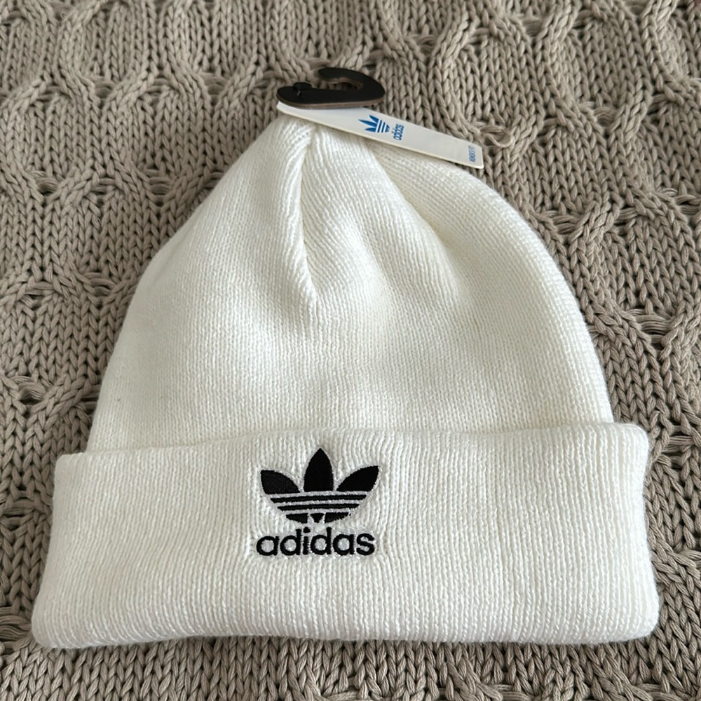 Adidas women’s cuff knit beanie